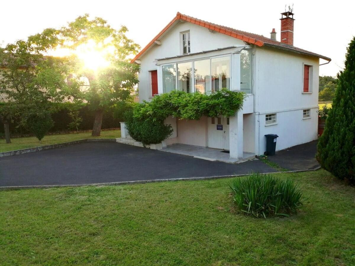 Villa Gite Pavillon Kifadonfe 3 Ch Avec Cour Et Jardin Clos Saint-Germain-Lembron Exterior foto